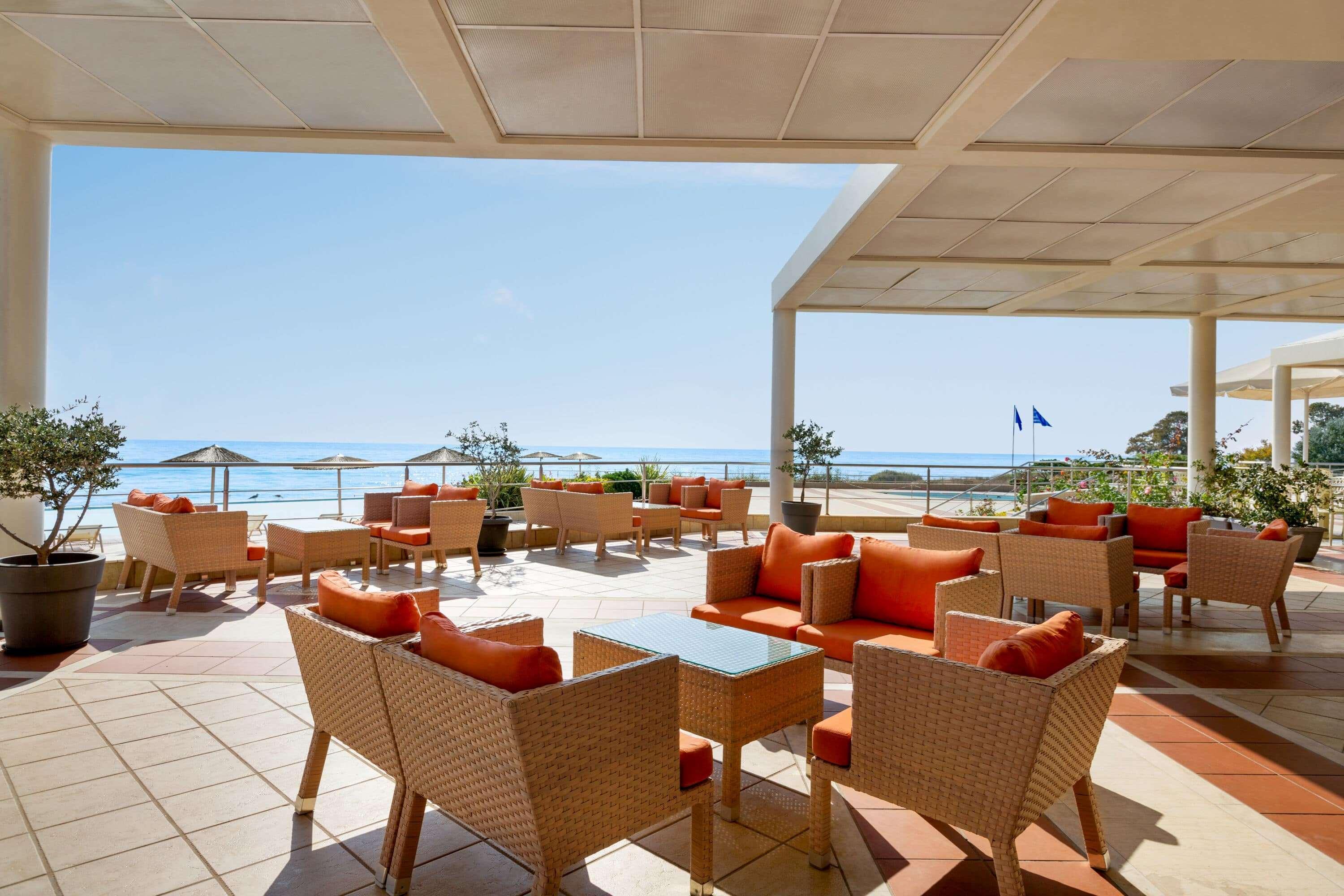 Ramada Plaza by Wyndham Thraki Hotel Alexandroupoli Bagian luar foto The Terrace