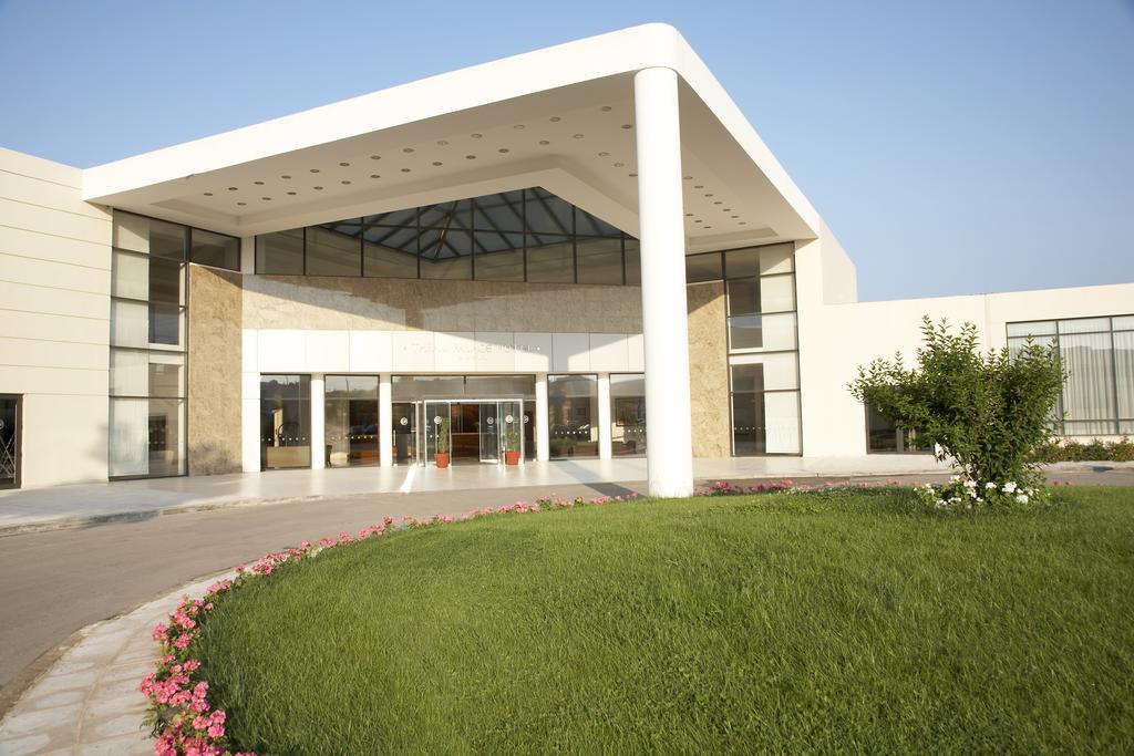 Ramada Plaza by Wyndham Thraki Hotel Alexandroupoli Bagian luar foto The main entrance of the University of Patras